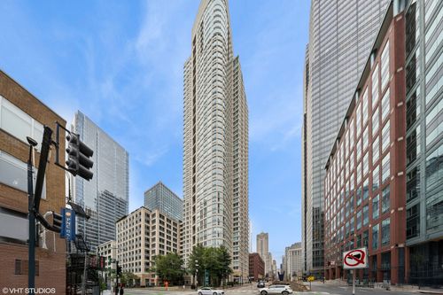 apt-702-345 N La Salle Dr, Chicago, IL, 60654-6342 | Card Image