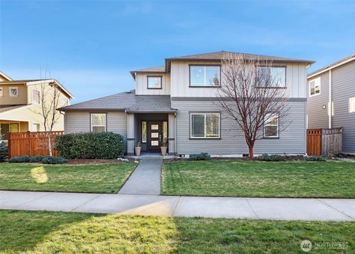 17818 Berkeley Pkwy E, Bonney Lake, WA, 98391-7877 | Card Image