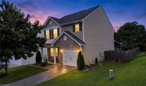 4239 Kendall Farms Way, Winston Salem, NC, 27107-6886 | Card Image