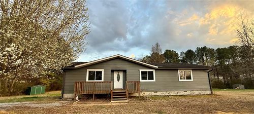 1801 Dews Pond Rd Se, Calhoun, GA, 30701-4743 | Card Image