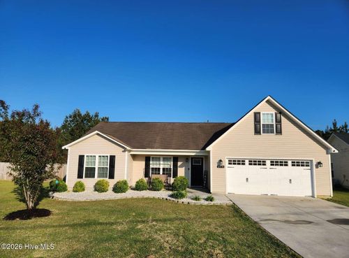 253 Sweet Gum Ln, Richlands, NC, 28574-5364 | Card Image