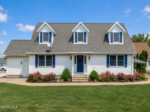 1541 N Anchor Avenue, Port Clinton, OH, 43452 | Card Image