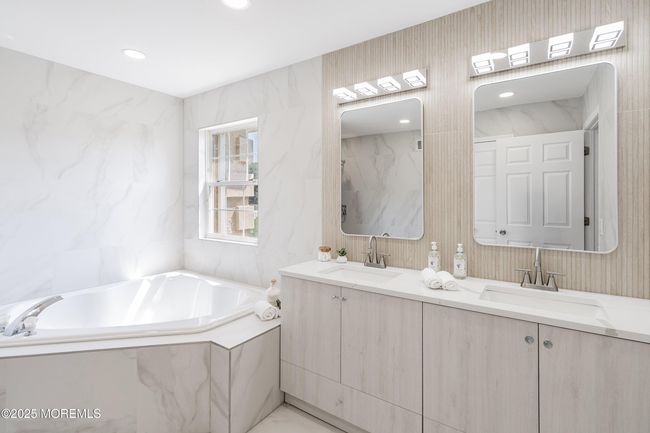 2 Muirwood Ct, House other with 4 bedrooms, 3 bathrooms and null parking in Jackson NJ | Image 25