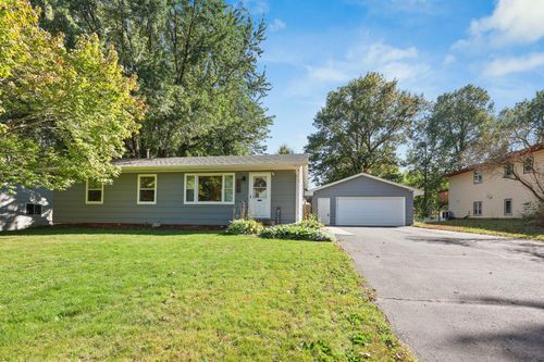 309 Willow Dr Sw, Saint Michael, MN, 55376-9772 | Card Image