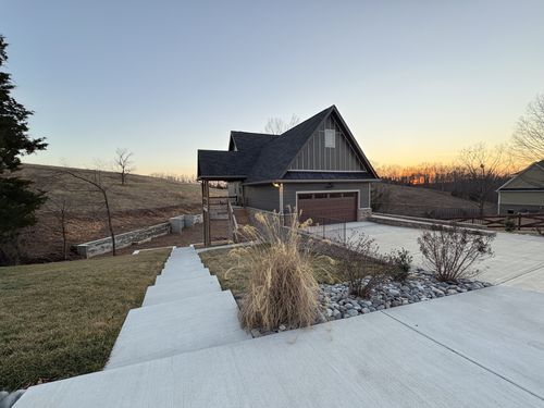 3001 Wixtown Rd, Westmoreland, TN, 37186-2862 | Card Image
