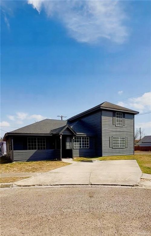 824 Brecha Street, San Juan, TX, 78589 | Card Image