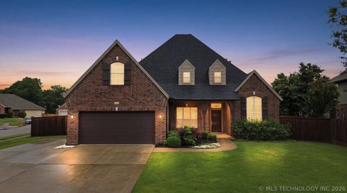103 Butternut Ave, Broken Arrow, OK, 74012-8708 | Card Image