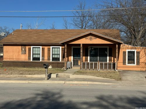 202 S 4th St, Uvalde, TX, 78801-5710 | Card Image