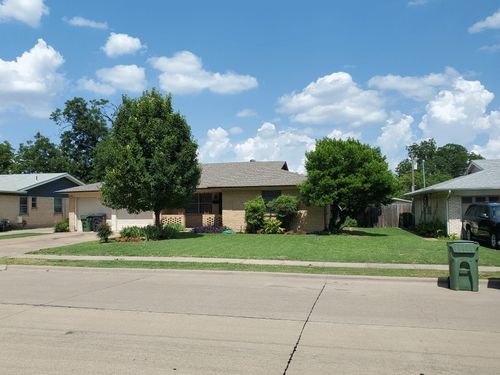503 Harriett St, Arlington, TX, 76010-2236 | Card Image