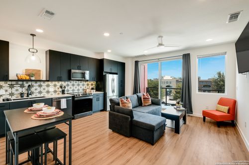 apt-1206-2165 Gabriels Pl, New Braunfels, TX, 78130-7431 | Card Image