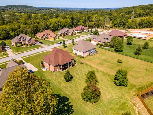 219 Amana Dr, Lebanon, TN, 37087-1435 | Card Image