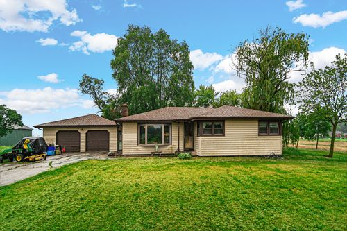 3355 202nd St, Lynwood, IL, 60411-8710 | Card Image