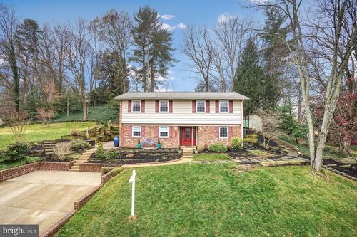 6713 Fern Lane, ANNANDALE, VA, 22003 | Card Image