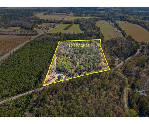 1014 Iler Rd, Pembroke, GA, 31321-8118 | Card Image