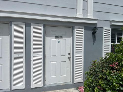 1775 Sw 81st Way, Davie, FL, 33324-4607 | Card Image