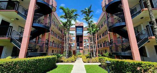 apt-303-5440 W 21st Ct, Hialeah, FL, 33016-2061 | Card Image