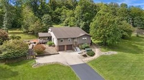 208 Kozy Corner Rd, Valencia, PA, 16059-3416 | Card Image