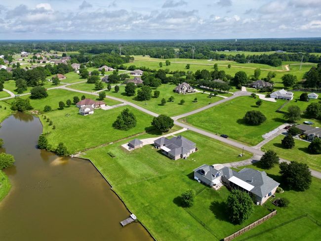 183 Shore Crest Cir, House other with 3 bedrooms, 3 bathrooms and 3 parking in Carriere MS | Image 91