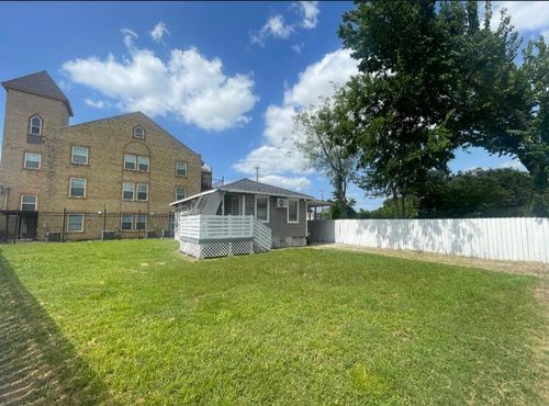 525 E 35th St, Houston, TX, 77022-5001 | Card Image