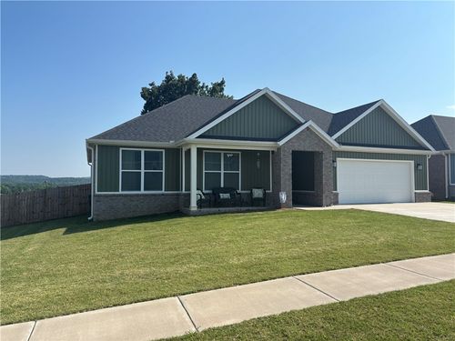951 E Buchanan St, Prairie Grove, AR, 72753-5015 | Card Image