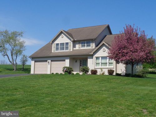 186 Dellville Dam Rd, SHERMANS DALE, PA, 17090-8204 | Card Image