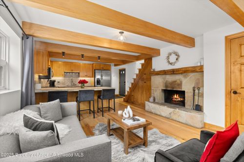 20-914 Waters Ave, Aspen, CO, 81611-2103 | Card Image
