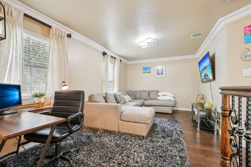 18205 Great Falls Dr, Manor, TX, 78653-4662 | Card Image