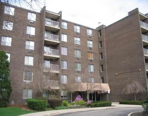 unit-317-225 S Rohlwing Rd, Palatine, IL, 60074-6470 | Card Image
