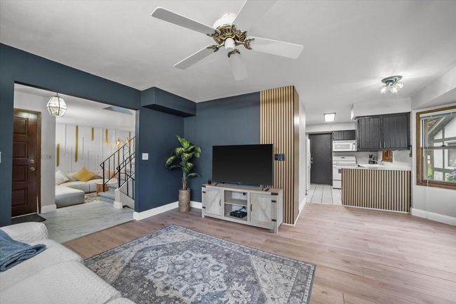 5309 S Somerset Lane, Condo with 2 bedrooms, 2 bathrooms and null parking in Greenfield WI | Image 10