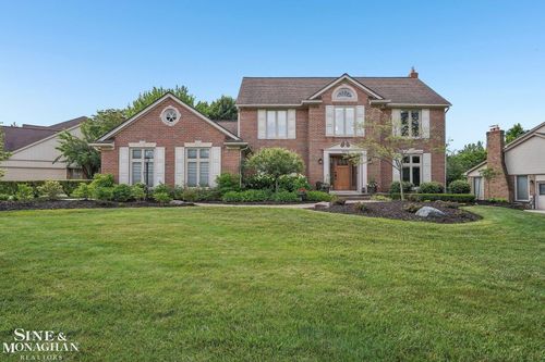 3473 Summit Ridge Dr, Rochester Hills, MI, 48306-2960 | Card Image