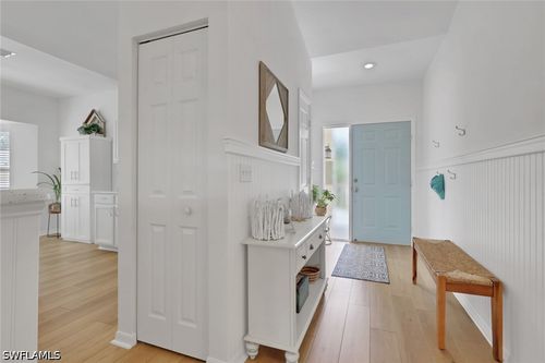 202-680 Wiggins Lake Dr, NAPLES, FL, 34110-6048 | Card Image