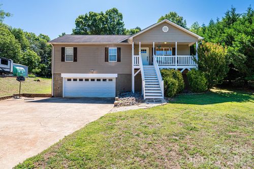 1896 Bakers Glade Ln, Hickory, NC, 28602-8810 | Card Image