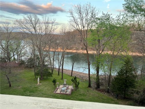 14555 Zimmerman Ln, Rogers, AR, 72756-8580 | Card Image