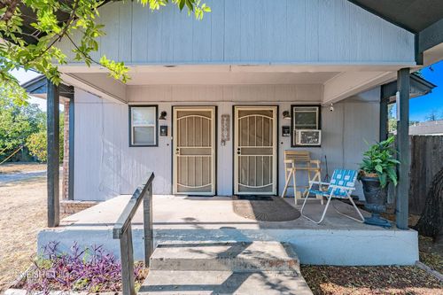 1631 S 3rd St, Abilene, TX, 79602-1110 | Card Image