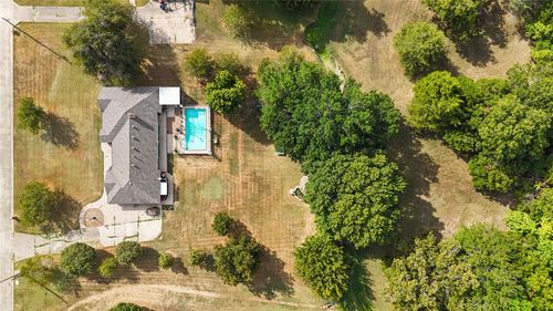 1315 Red Oak Cir, Farmersville, TX, 75442-3311 | Card Image