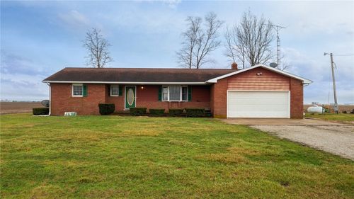 4274 E 1900th Ave, Montrose, IL, 62445-2218 | Card Image