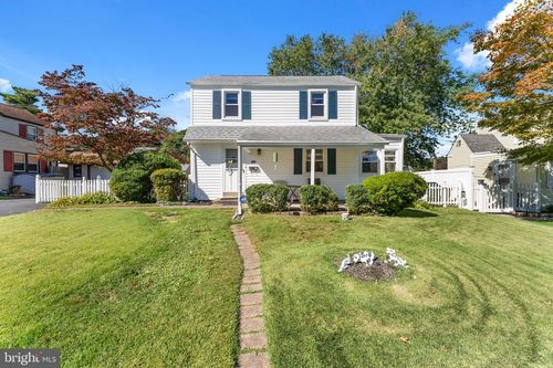 721 Thorndale Rd, ALDAN, PA, 19018-4327 | Card Image