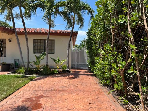 2-445 Ne 109th St, Miami, FL, 33161-7144 | Card Image