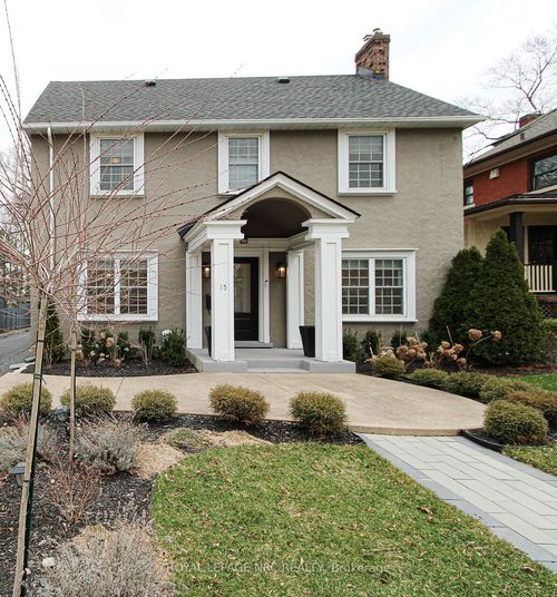 15 South Drive S, St Catharines, ON, L2R4T9 | Card Image