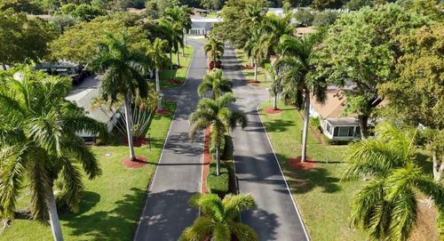 521 Sandpiper Cir, Delray Beach, FL, 33445-1842 | Card Image