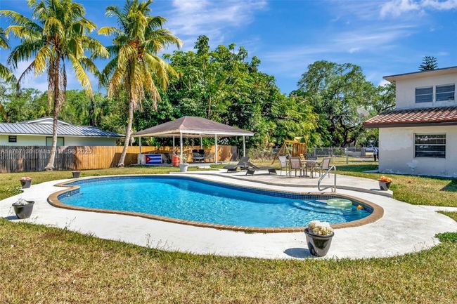 6835 Sw 112 Th St, House other with 4 bedrooms, 3 bathrooms and null parking in Pinecrest FL | Image 36