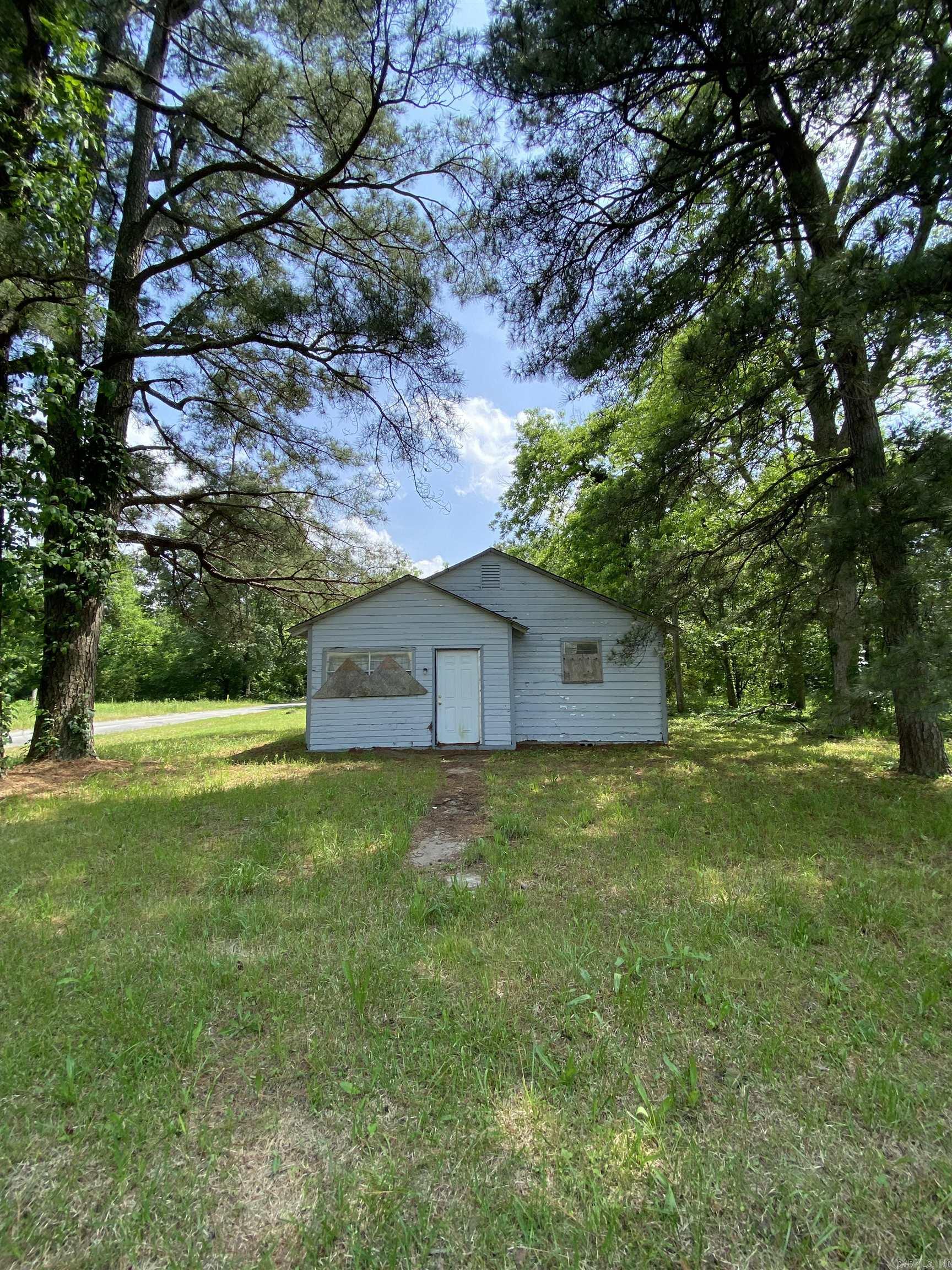 10th Ave, Pine Bluff, AR 71603