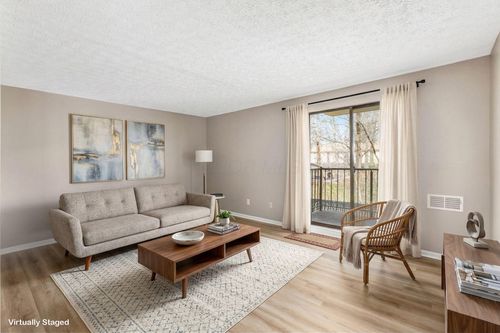 208-4117 Karl Rd, Columbus, OH, 43224-2077 | Card Image