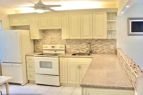 a-8535 Casa Del Lago, Boca Raton, FL, 33433-1414 | Card Image