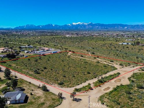 1 Smoke Tree Rd, Hesperia, CA, 92344 | Card Image