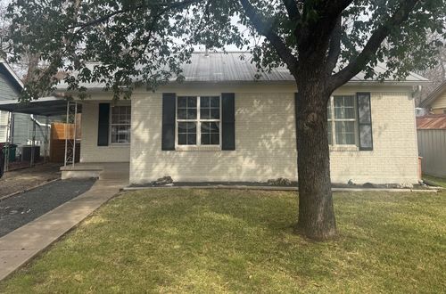 1304 W Saint Johns Ave, Austin, TX, 78757-1938 | Card Image