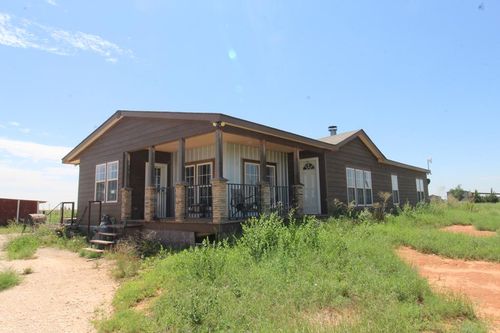 142 N Fm 1429, Seminole, TX, 79360-8009 | Card Image