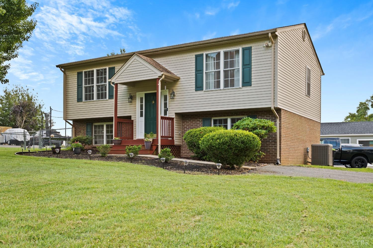 Old Farm Rd, Lynchburg, VA 24503