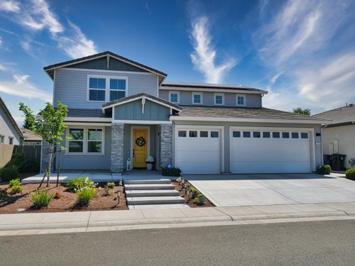 4126 Arjuna Way, Rancho Cordova, CA, 95742-8262 | Card Image