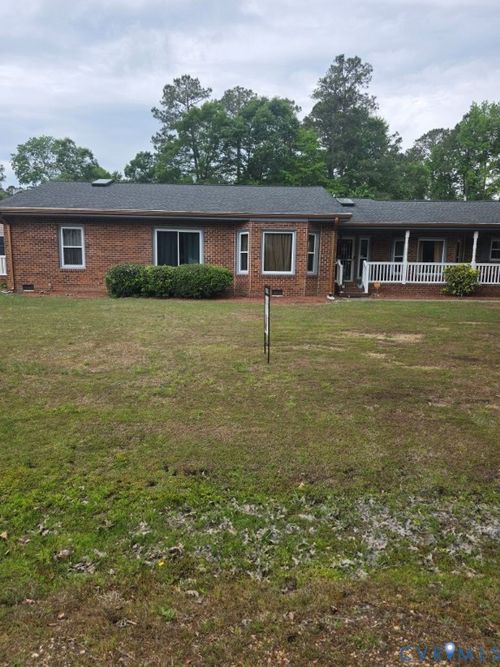 5800 Baron Dr, Chesterfield, VA, 23832-8103 | Card Image